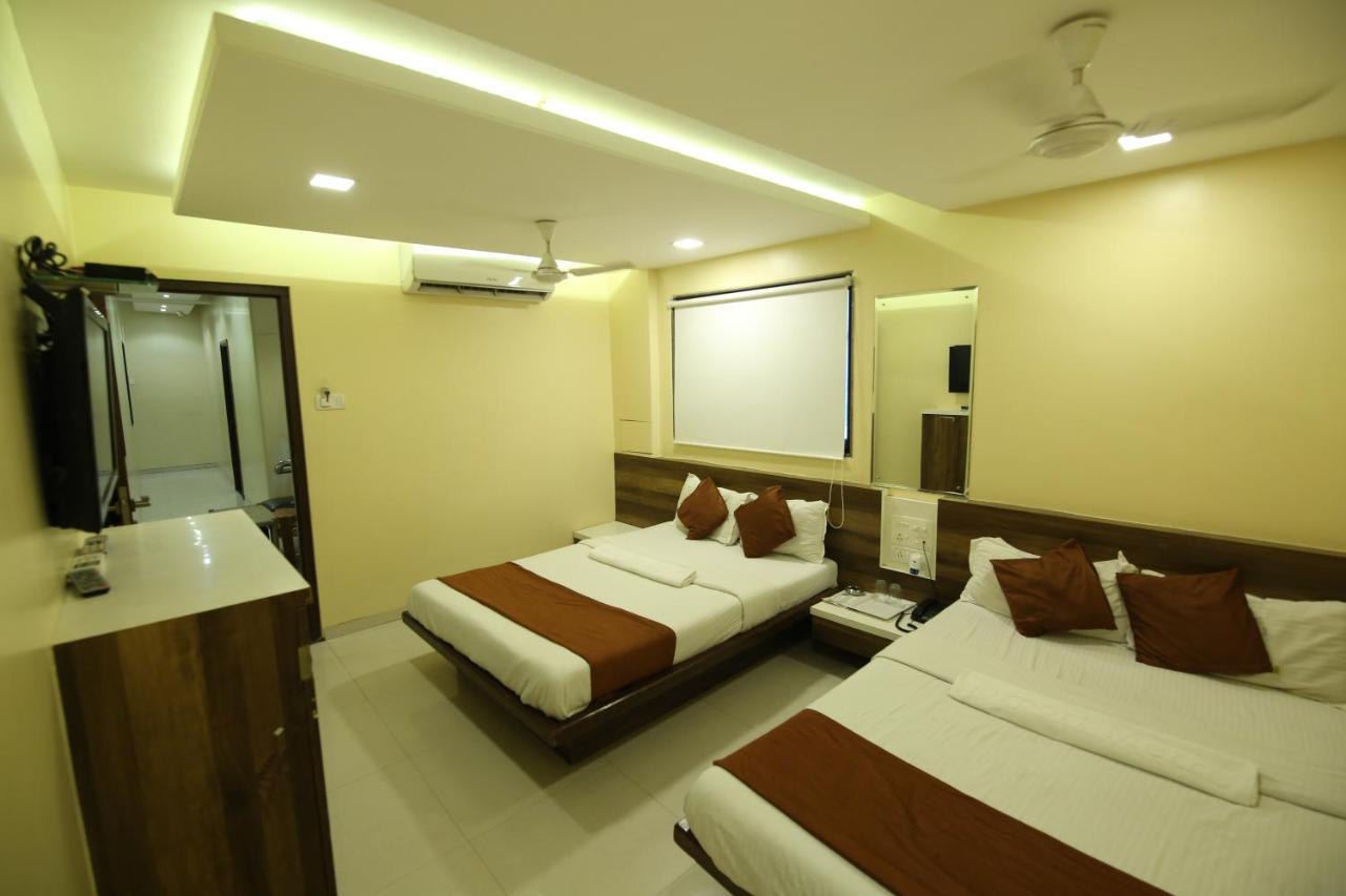 Airport Metro Hotel Mumbai Exterior photo