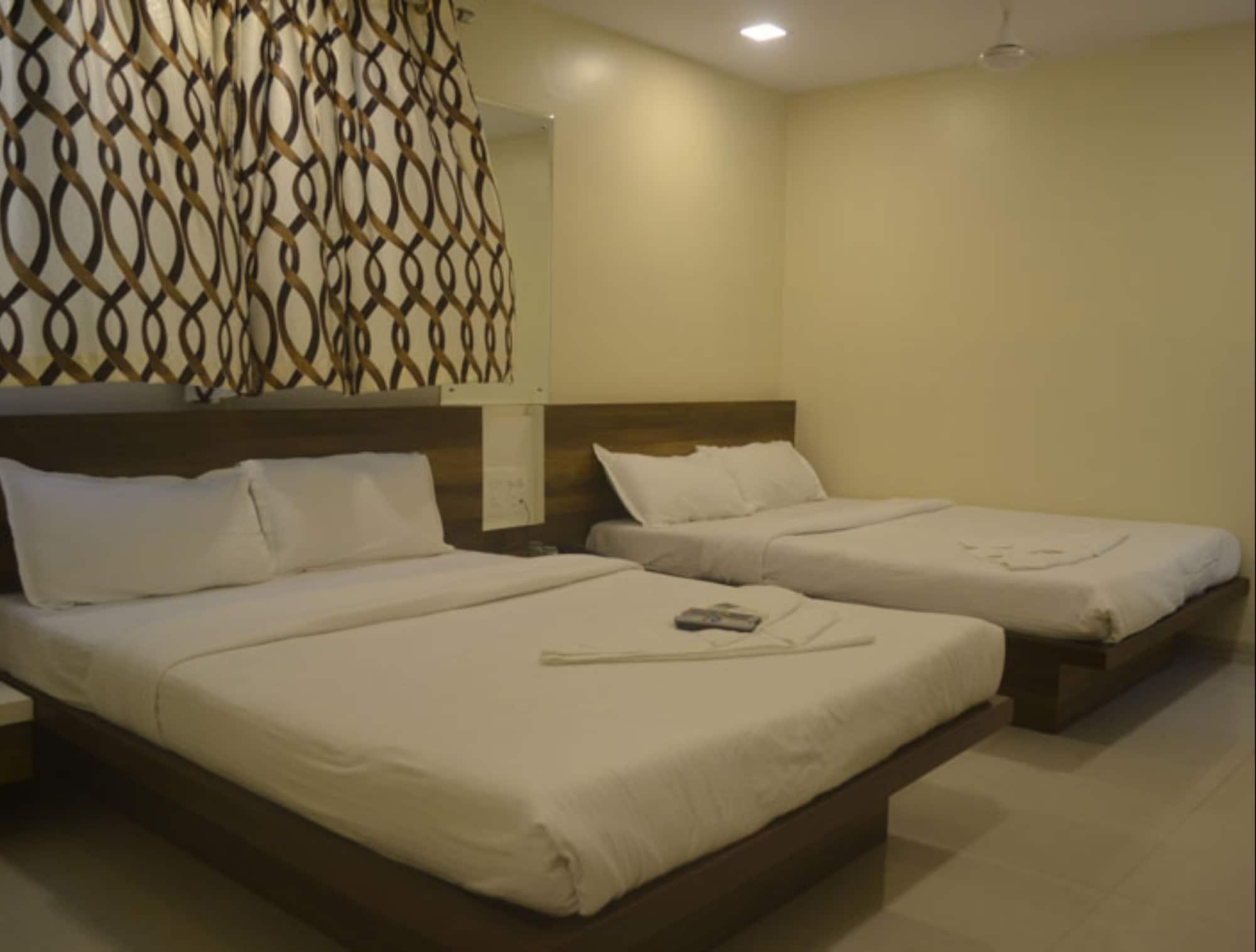 Airport Metro Hotel Mumbai Exterior photo